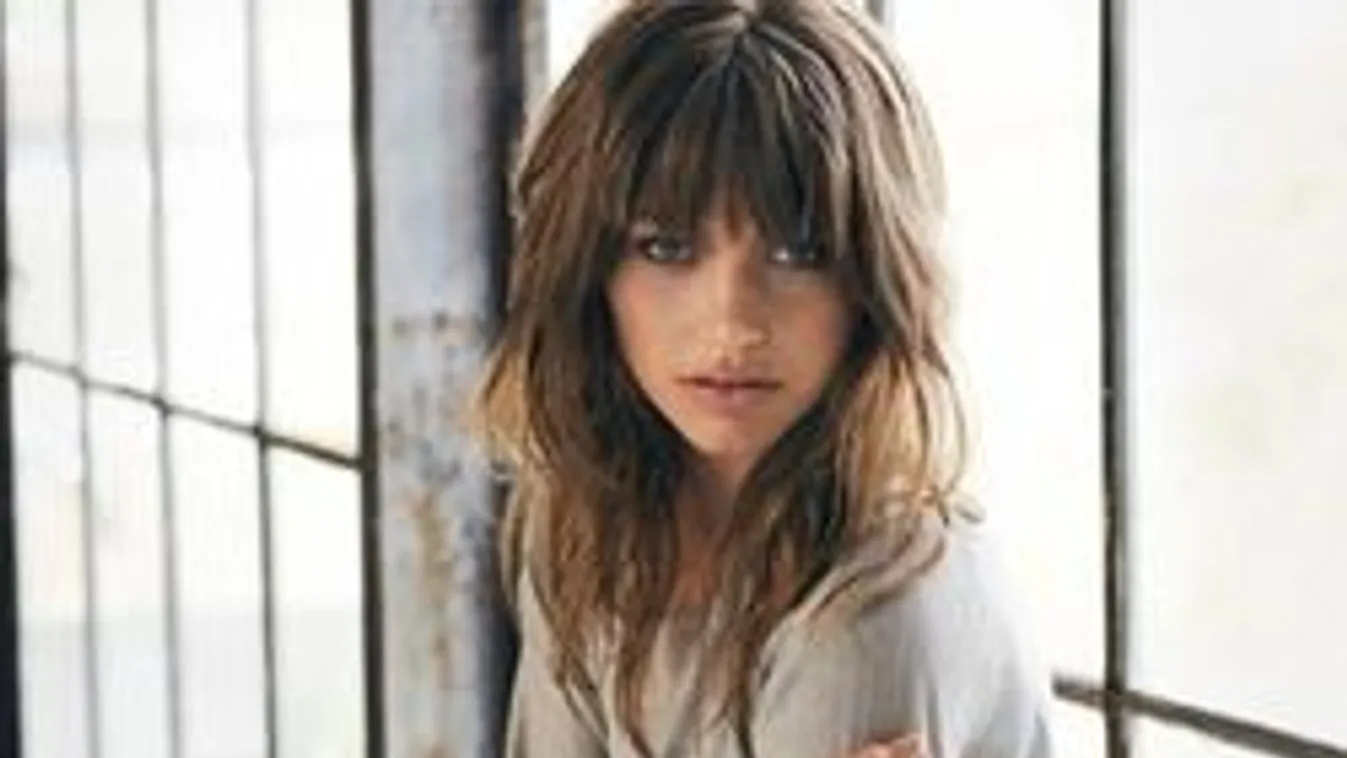 Ez a frufru 10 évet fiatalít