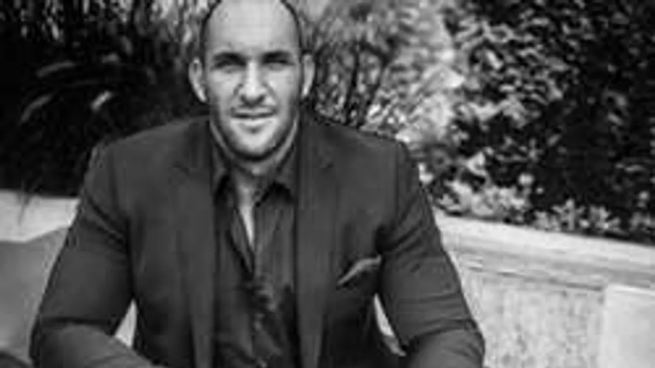 Berki állítja: Hódi Pamela karambolozott