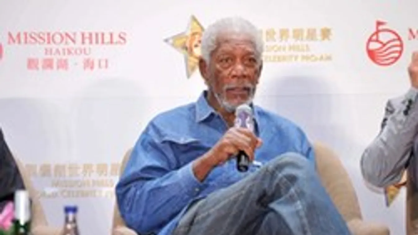 Morgan Freeman mindennap füvezik