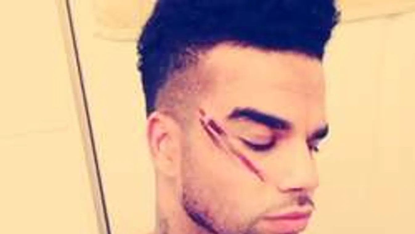 Kállay-Saunders András kiteregeti a szennyest