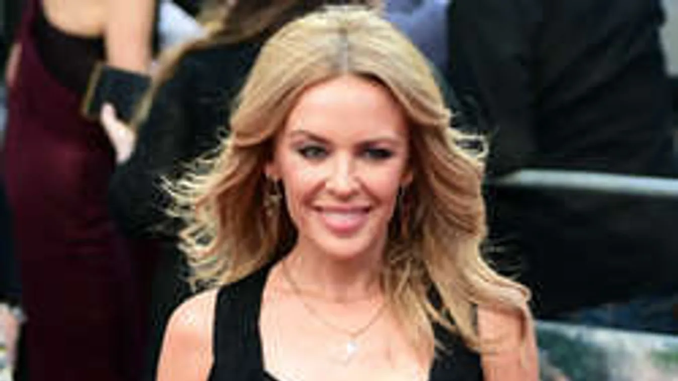 Kylie Minogue 47 évesen is szexisebb mindenkinél - fotó!