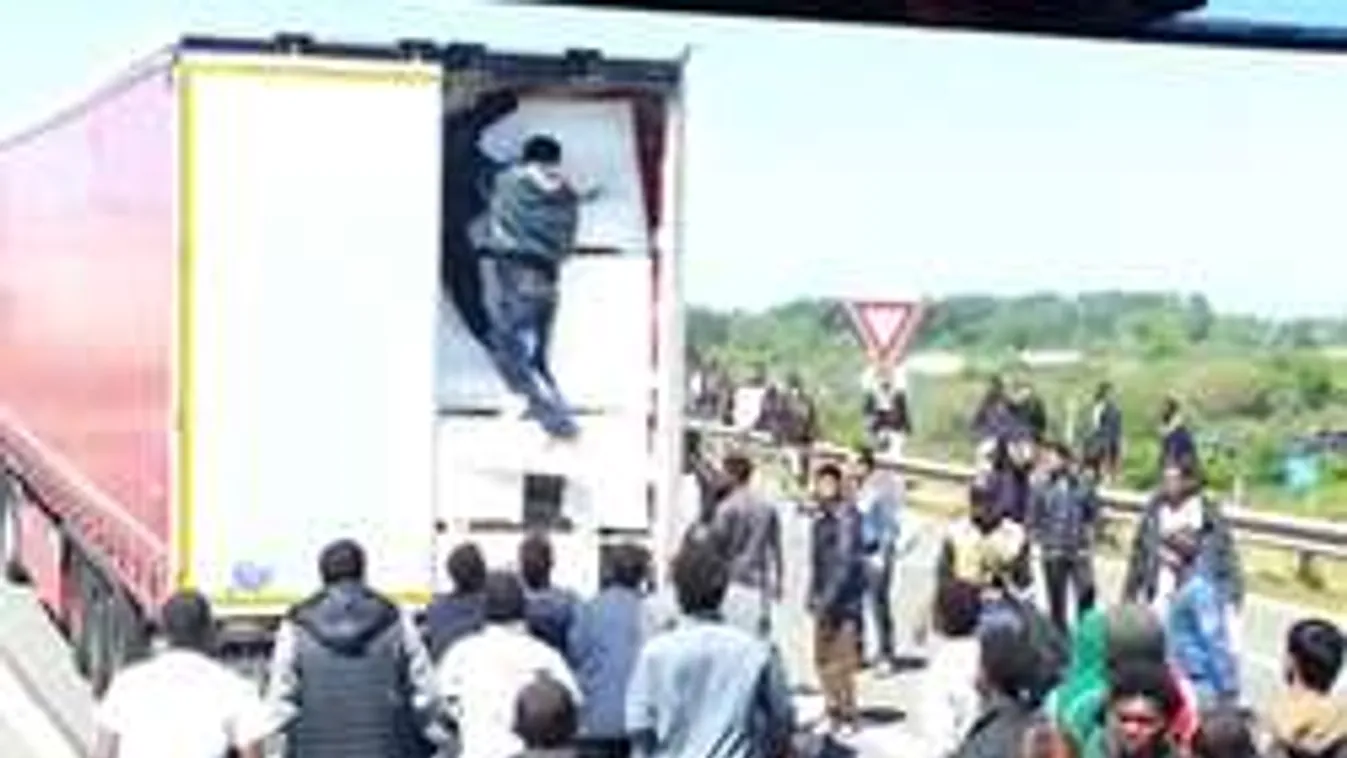 Tudtukon kívül válhat embercsempész a magyar kamionosokból