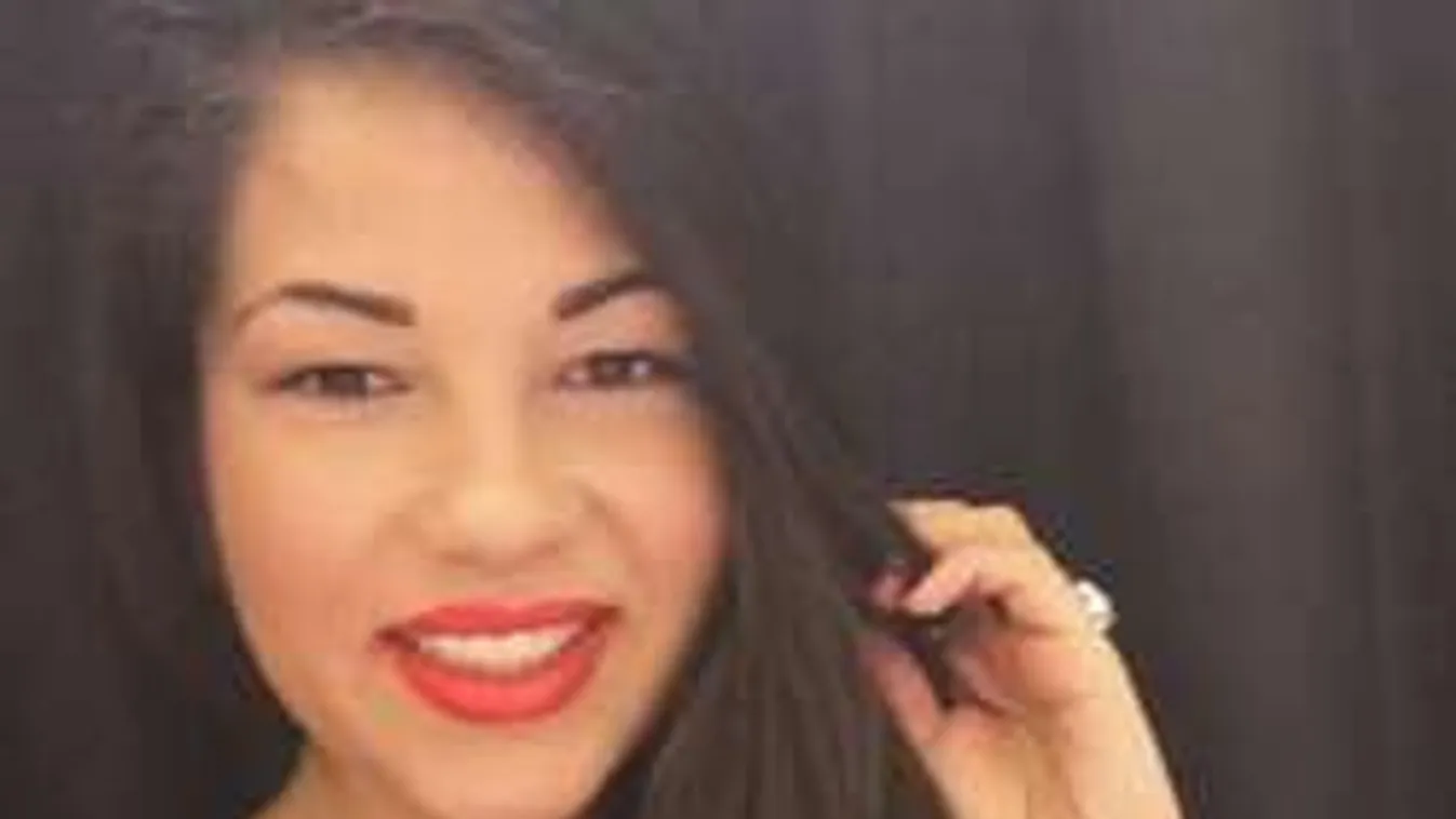 Eszméletlen dögös a ma 21 éves Gáspár Evelin - fotók