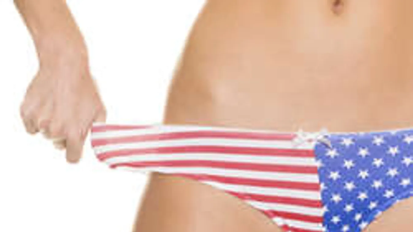 Tilos a nőknek engedély nélkül műfogsort és tangát hordani?