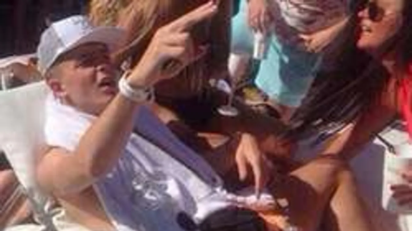 Ismét ittasan fetreng az év játékosa