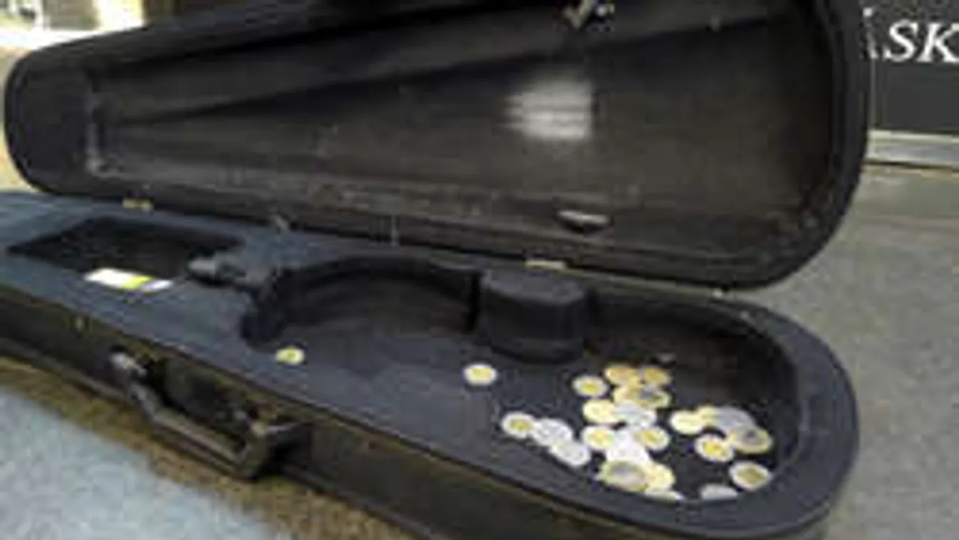 Utcazenészek már a BKV-n is! Mennyit keresnek?