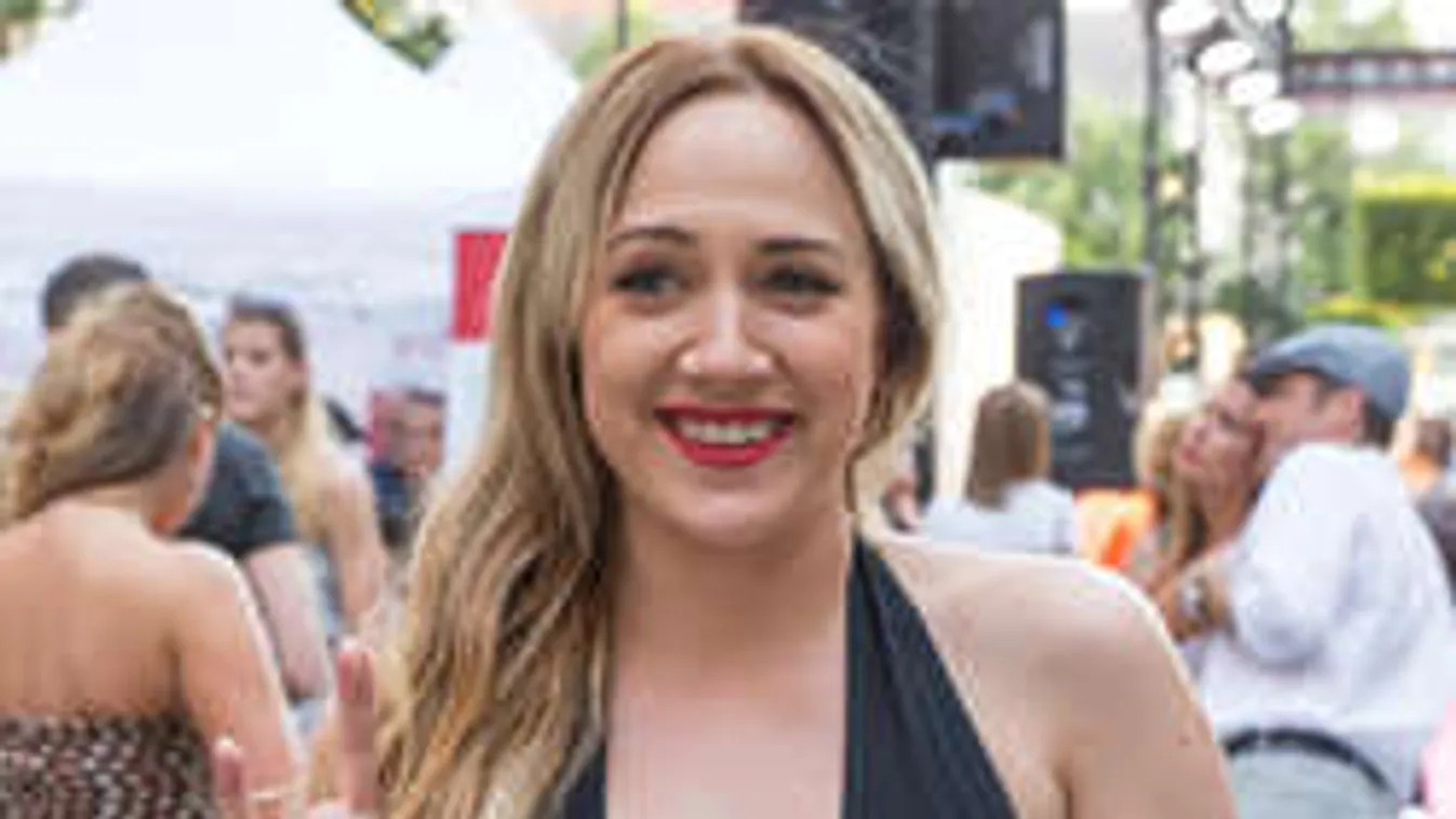 Tóth Gabi bizarr tetoválást újított - fotó