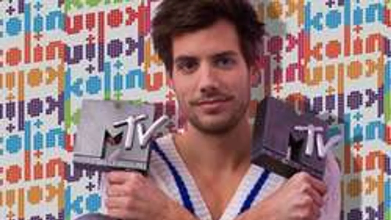 Ócsárolja a vidéki magyarokat az RTL Klub új sztárja