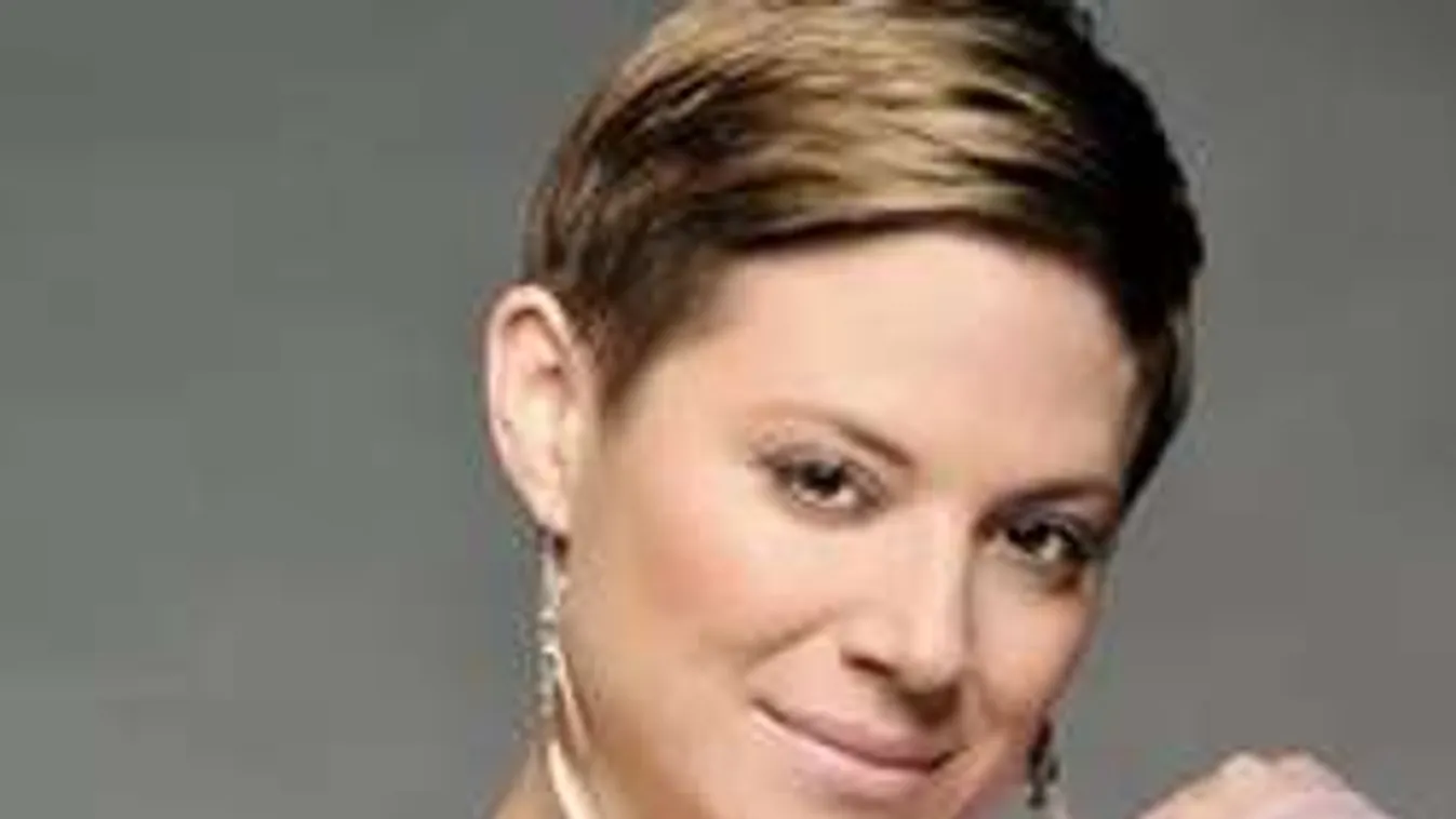 Szinetár Dóra csak a RIPOSTNAK vallott őszintén a pletykákról