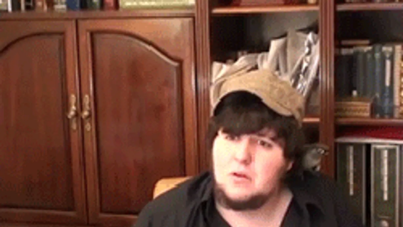 Így ünnepelte Blatter távozását az internet népe