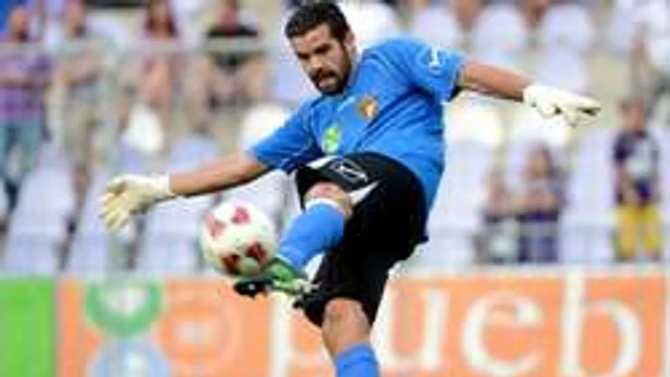 Megfúrnák a focisták a hőség miatt az NB I-es meccset