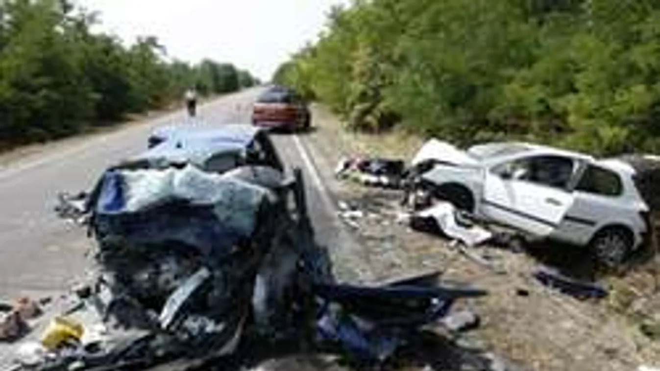 Mobiltelefon okozta a halálos balesetet Tiszaföldvárnál