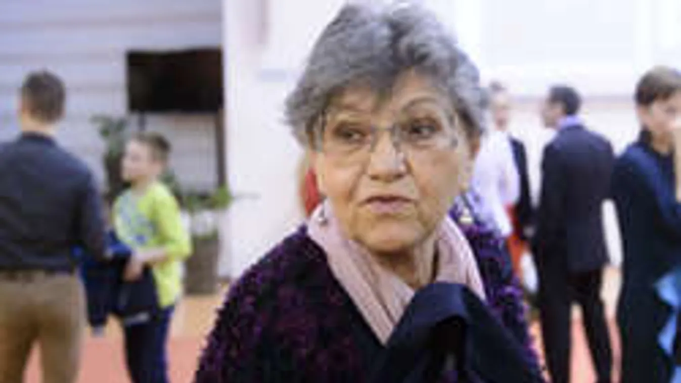 Belebetegedik a viszályba! Pécsi Ildikó rosszabbul van