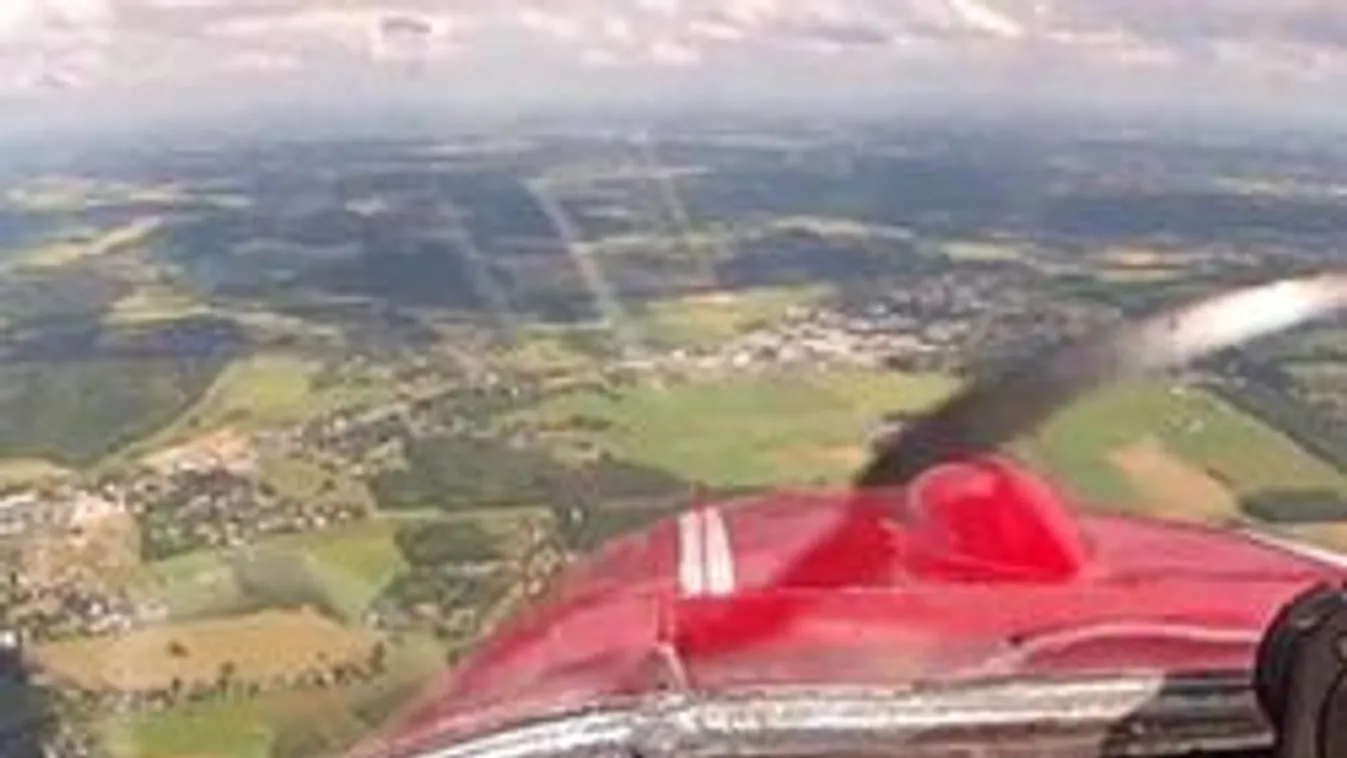 Ilyen volt a vihar Budapest felett egy repülőről- Elképesztő fotó!