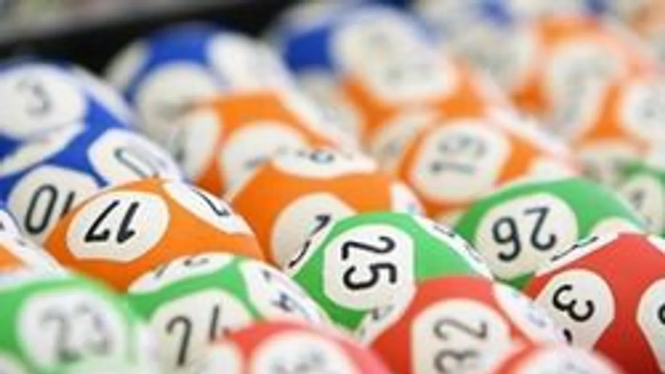 Kényszeres, szorongó nő a lottómilliárdos!