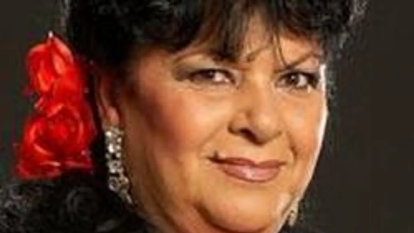 Ruhával rejtegeti betegségét, zsibbadó karját Bangó Margit