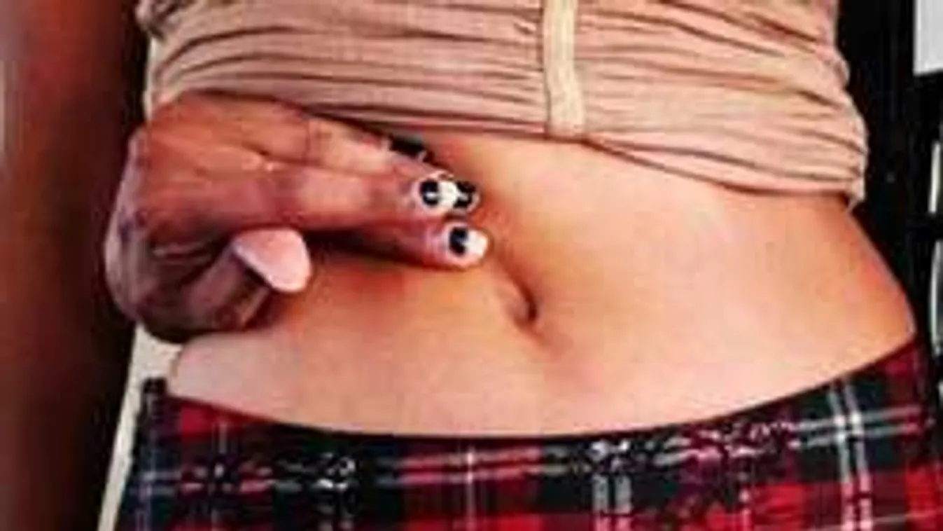 Eszelős kihívás terjed a neten! De miért is kell kicsavarnod a karod?