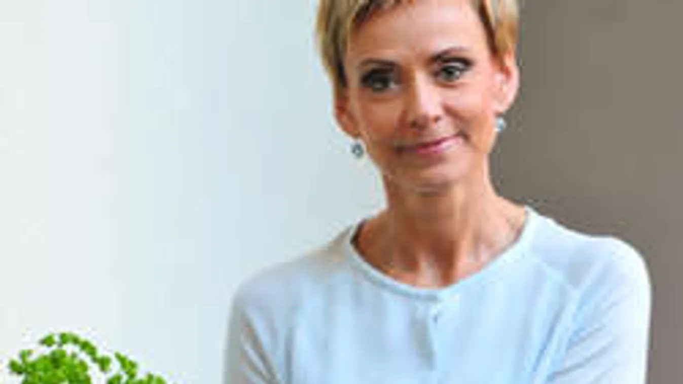 Leeesett a lóról, rosszul lett a léböjtkúrától Jakupcsek