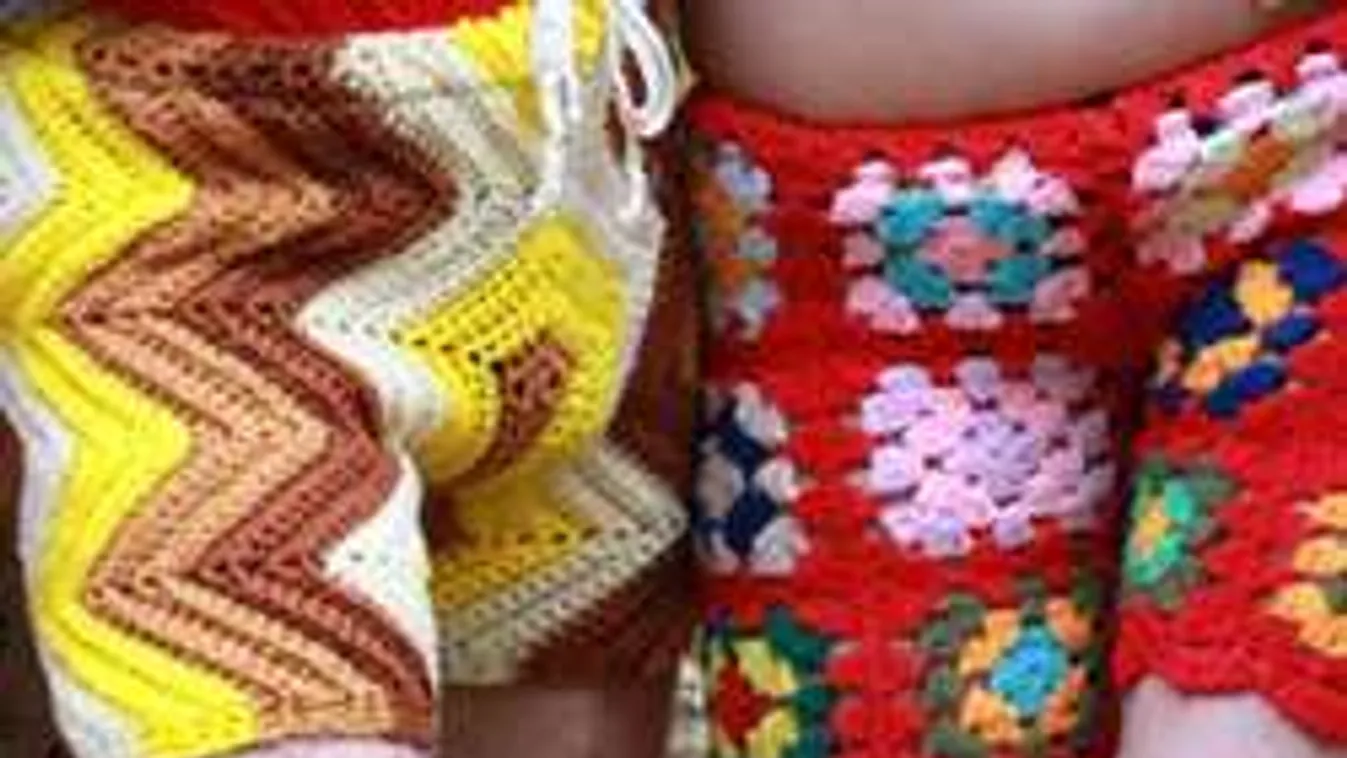 MI jön még? Horgolt férfi úszónadrág a divat!