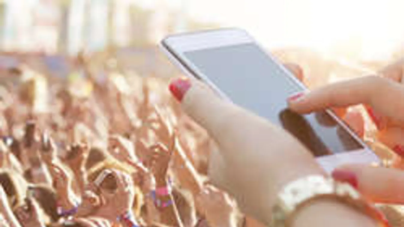 Tudtad? A telefonod vigyáz rád, ha tömegben fesztiválozol!