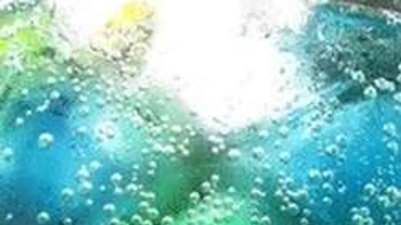 Hűtsd jéghidegre az italod sóval! 2 perc és kész a csoda!