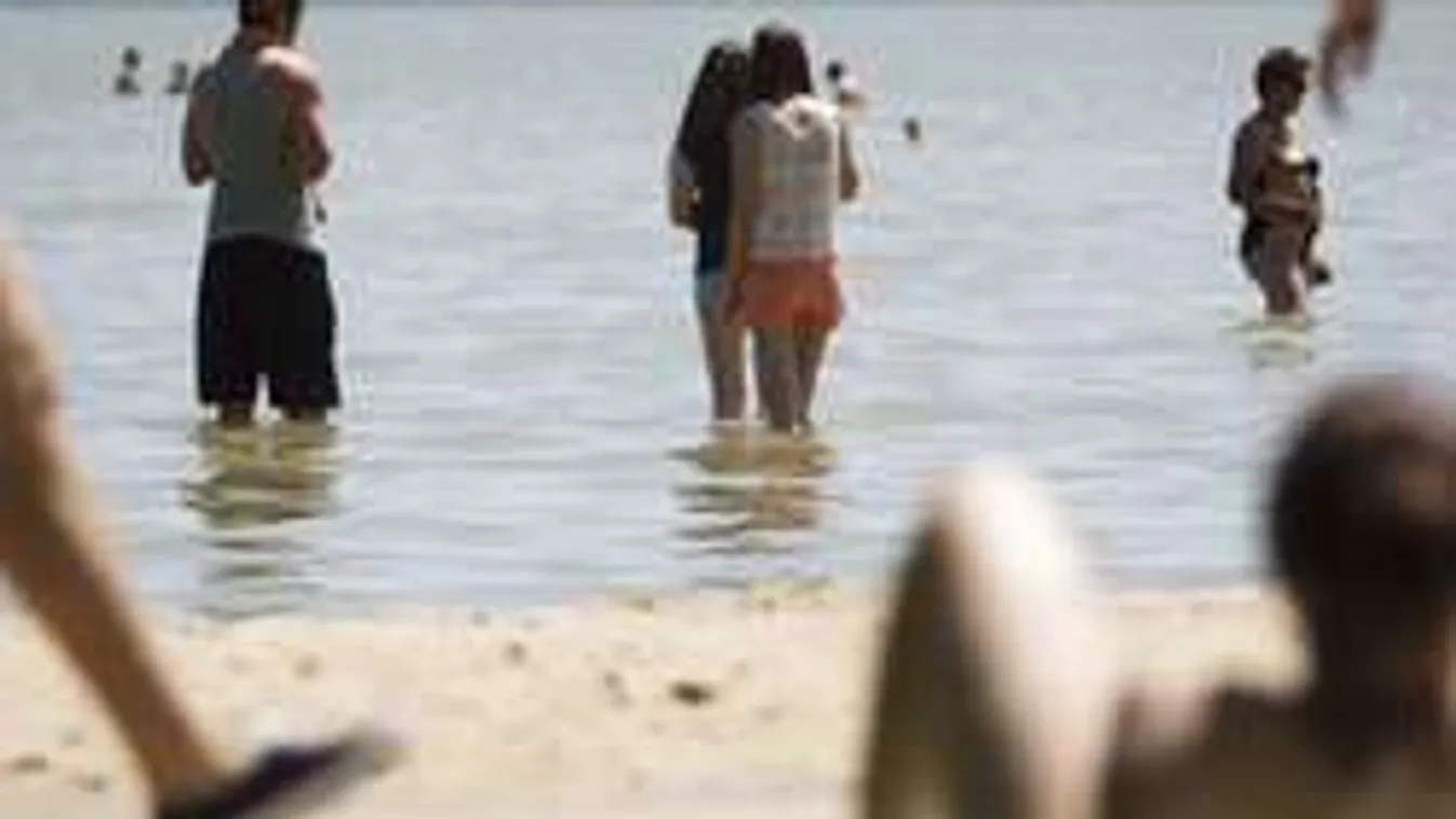 28 fokos Balaton, meghosszabbított hőségriadó!