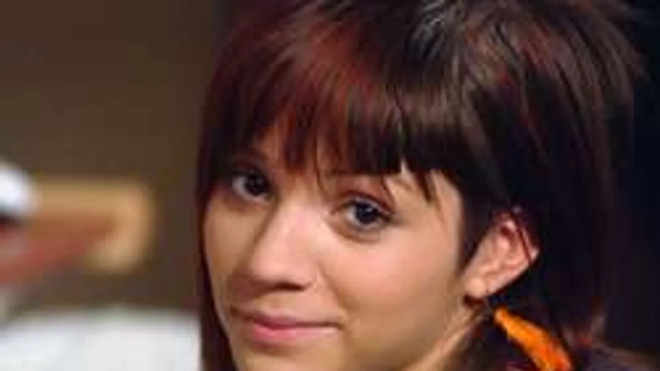 Elvált és aznap meghalt az apja. Gyászol a Barátok közt sztárja