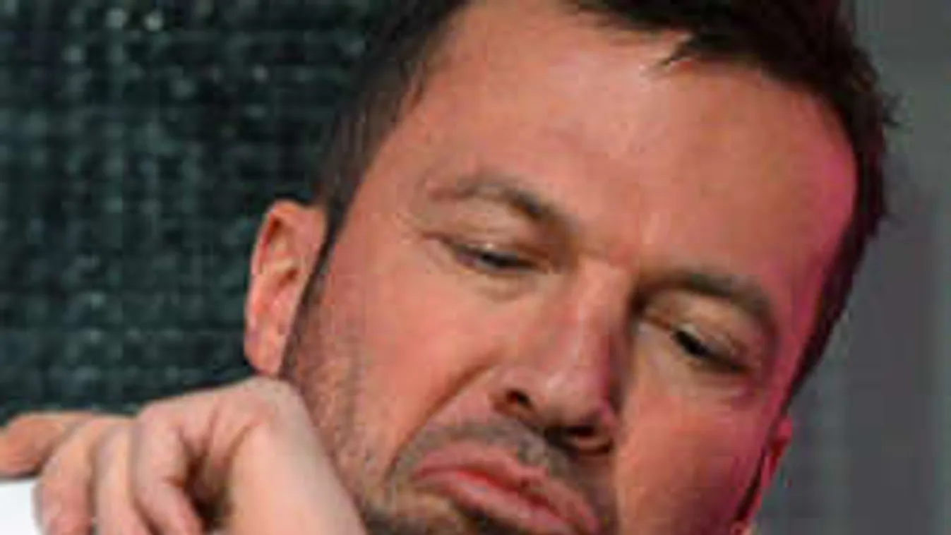 Matthäus-bravúr: egyszerre öt embert osztott ki