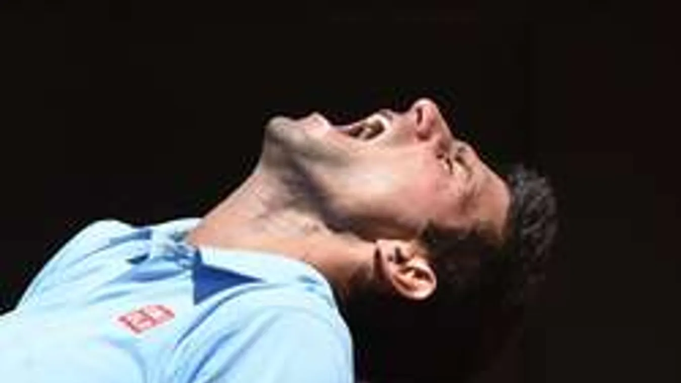 Djokovics dühöng az újságírókkal! Tovább faggatják a csalásról!