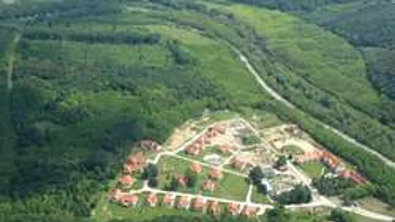 Teljes útzár Gödöllőnél, terelik a forgalmat!