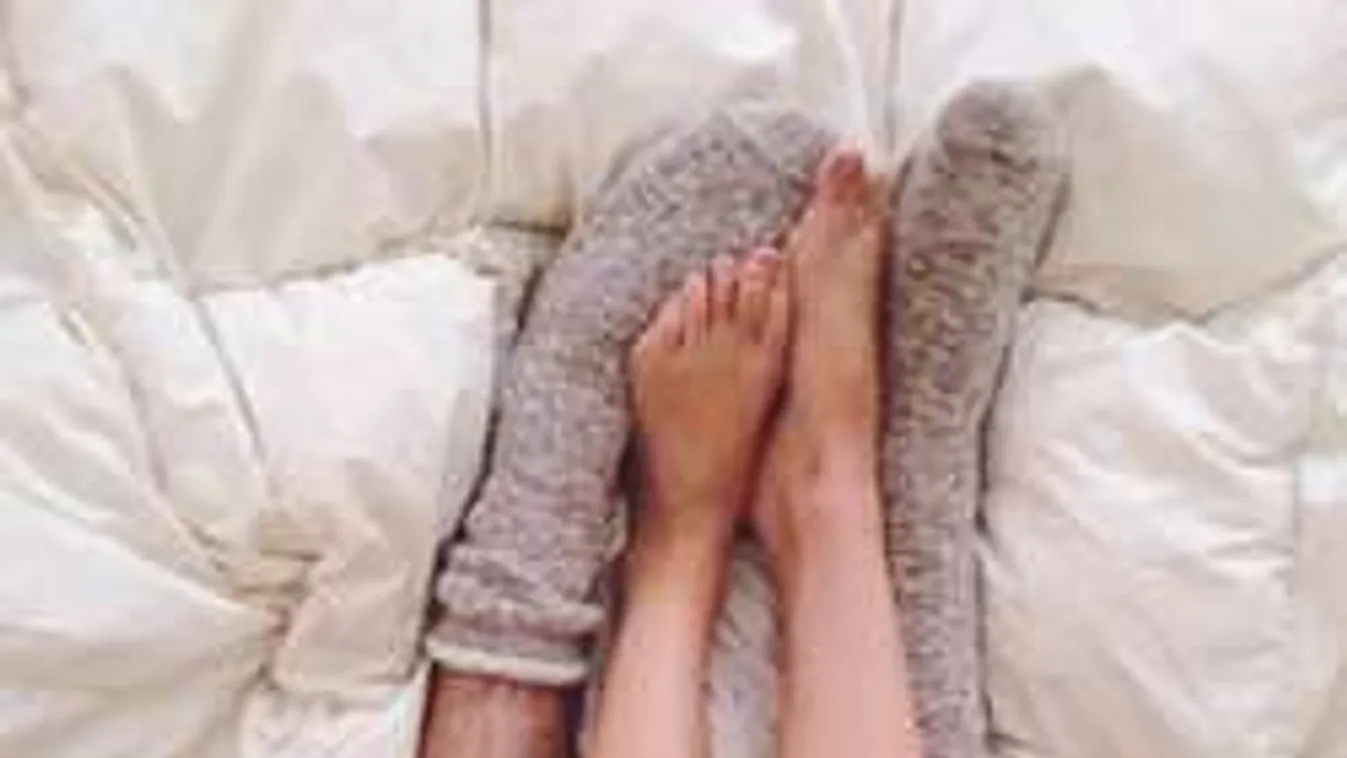 Kiderült! A zokni az eszelős orgazmus titka!