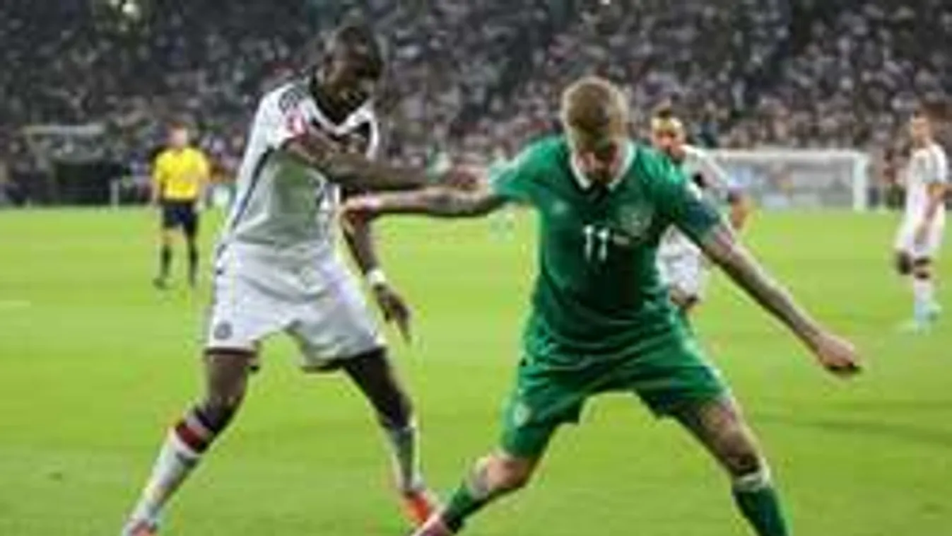 Elzavarnák Angliából a himnusznak hátat fordító sztárt