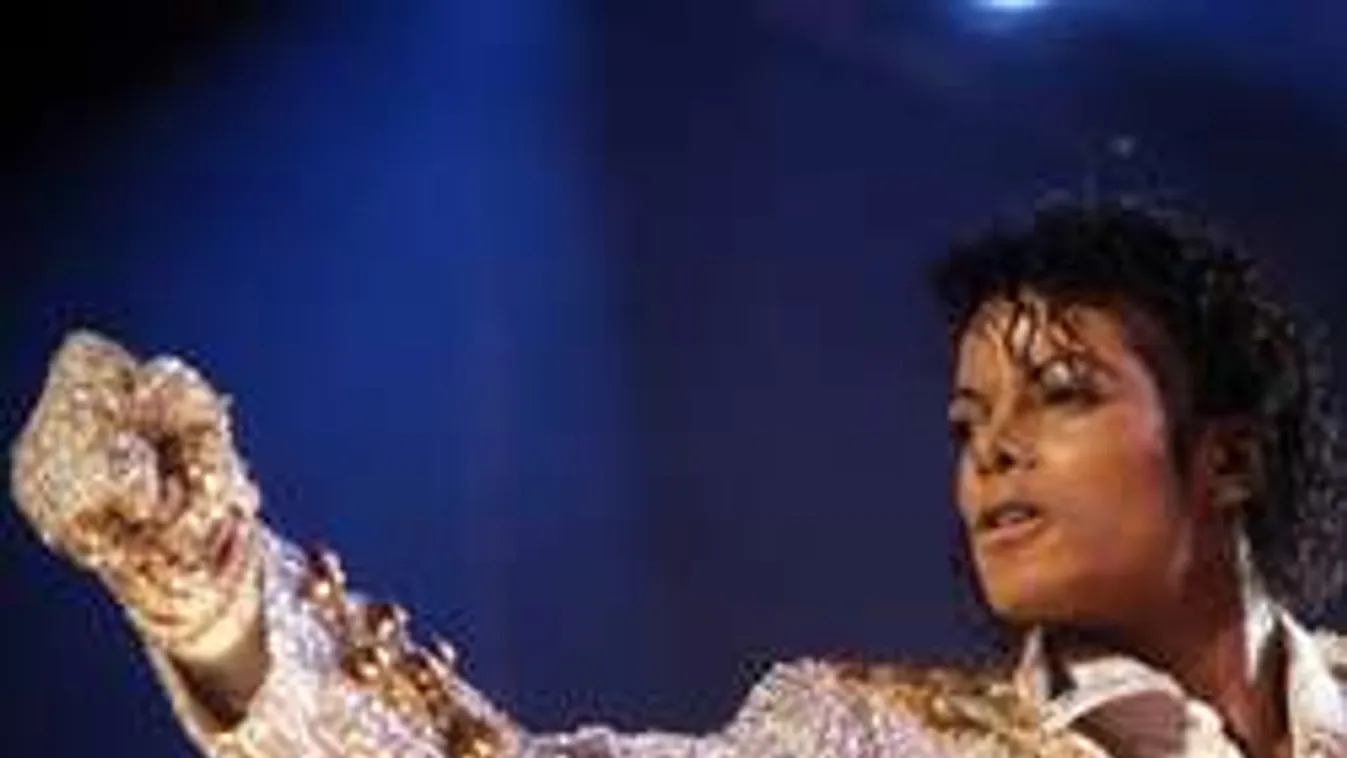 Õrület, hogy mennyit adtak Michael Jackson kesztyűjéért!