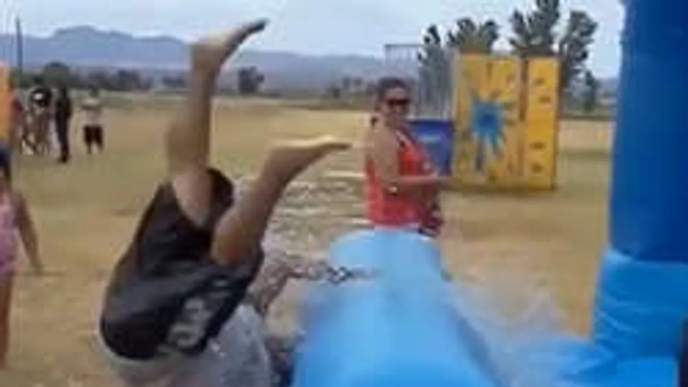 Így ne strandolj, ha nem akarod, hogy kiröhögjenek!