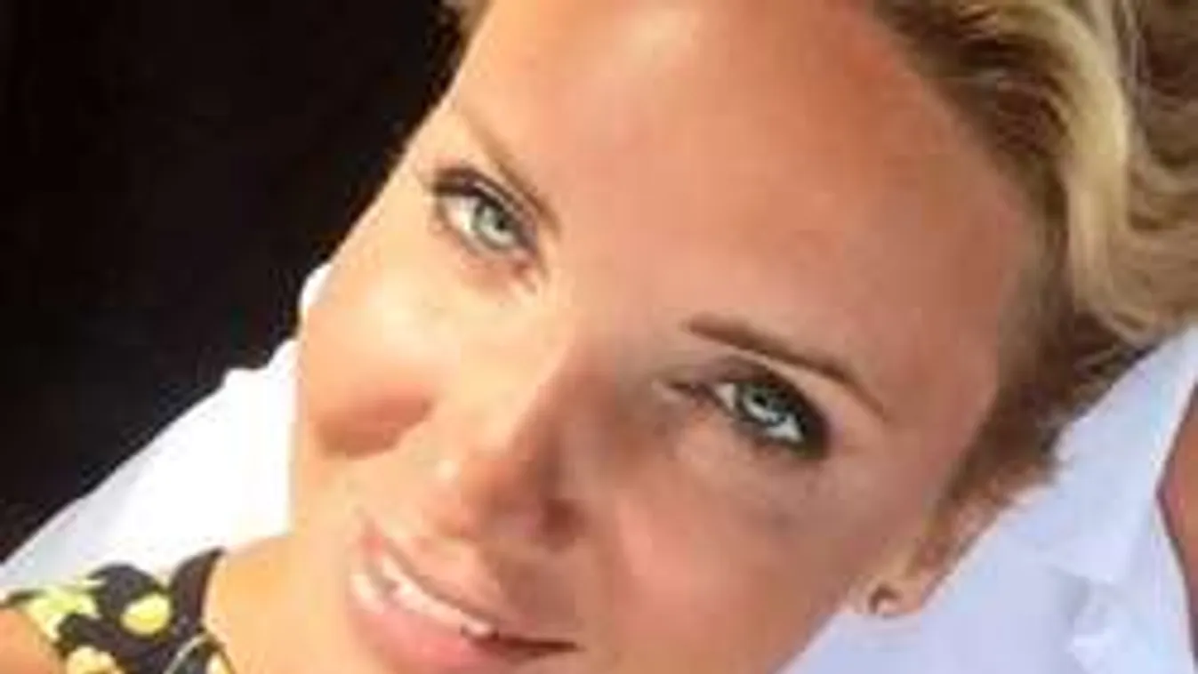 Féltékenyek a szépsége miatt Kapócs Zsókára