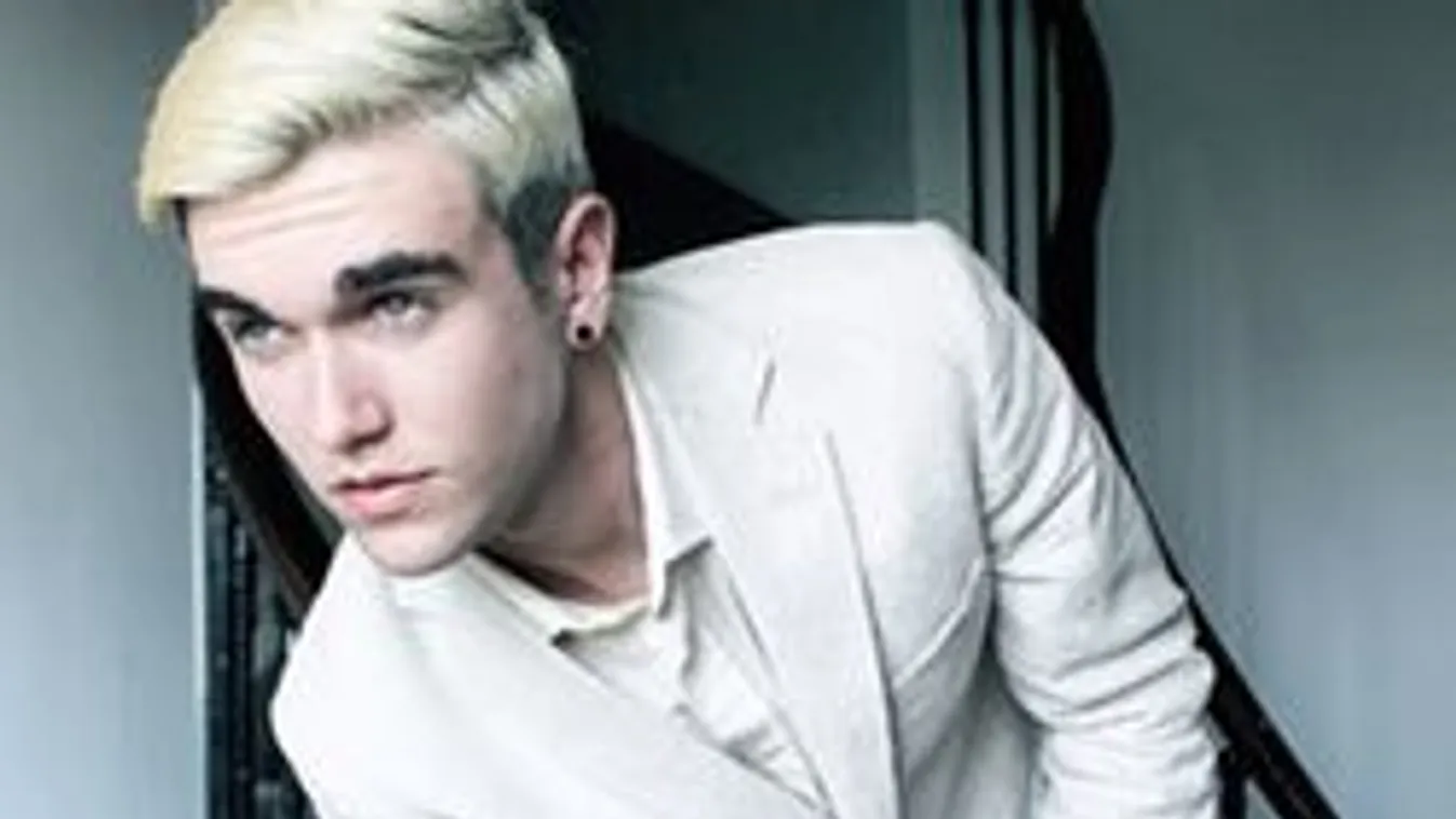 Ezért a sztárgyerekért fog bomlani minden nő - Fotó