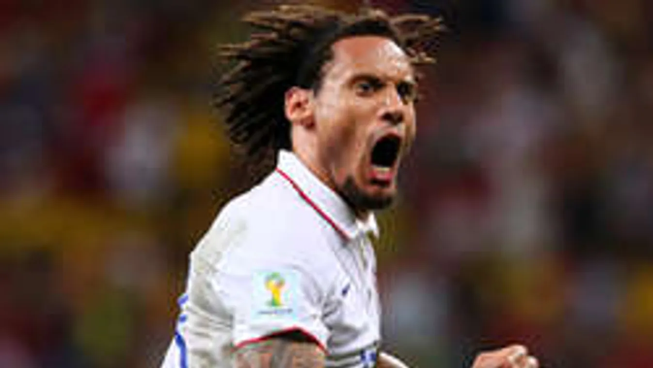 Pucéran mutat példát gyerekeinek a sztár