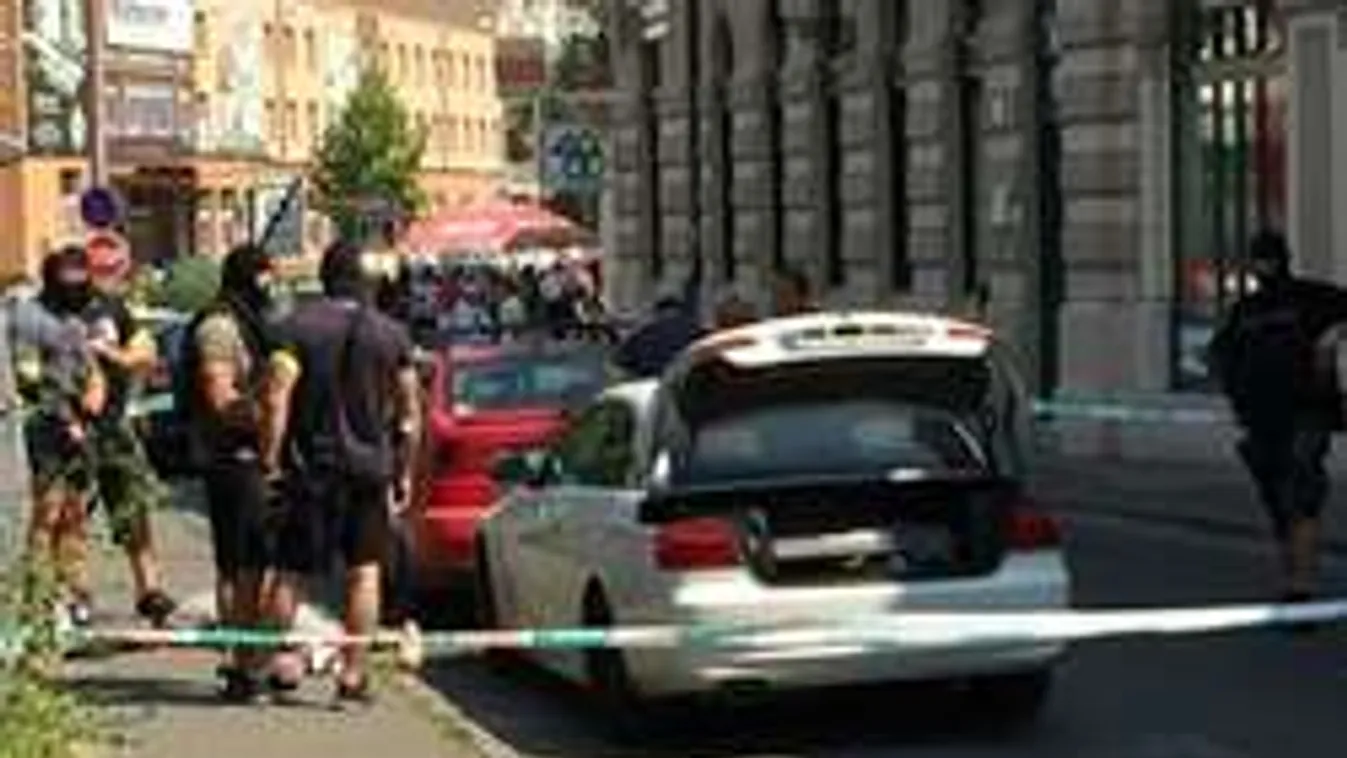 Kommandósok csaptak le Komáromban!