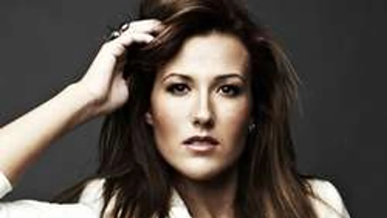 25 évesen lesz anya Janicsák Veca