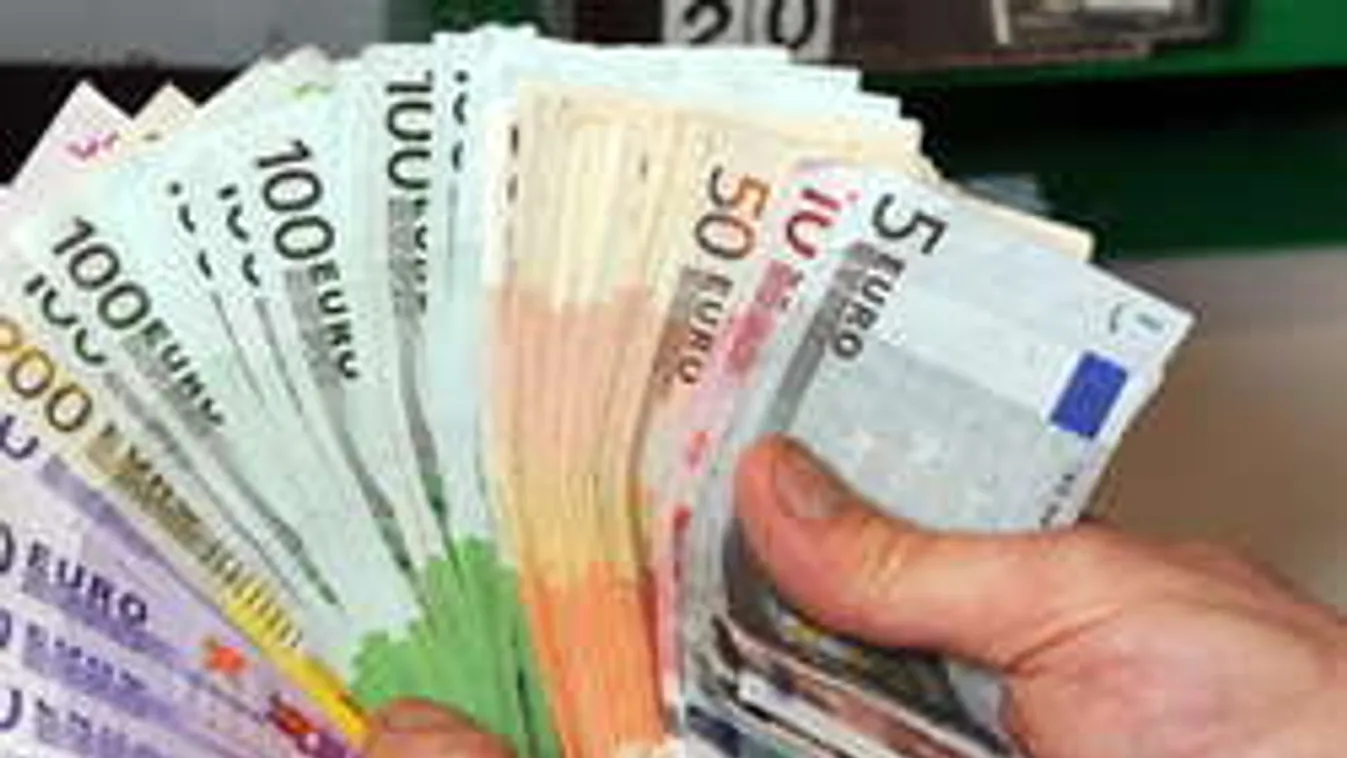 Százmilliók várnak a magyar focistákra