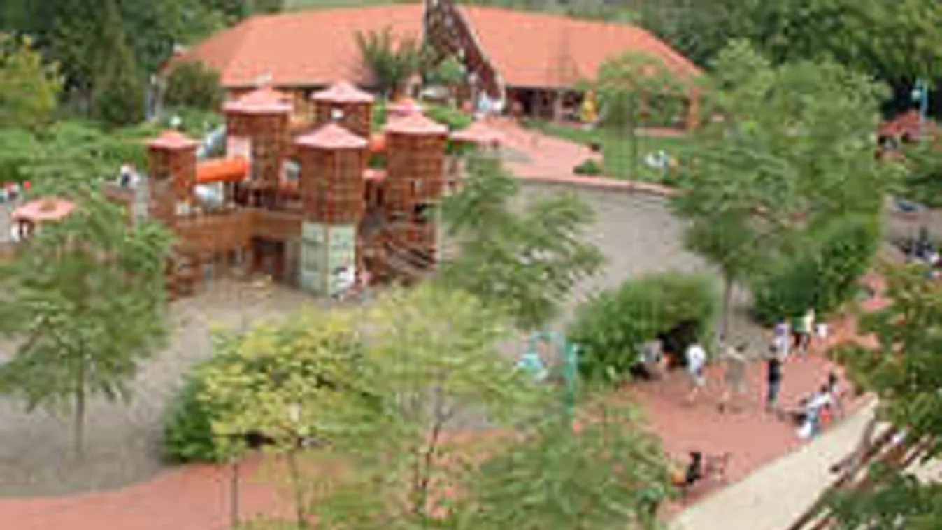 Elájult egy kislány a játszótéren