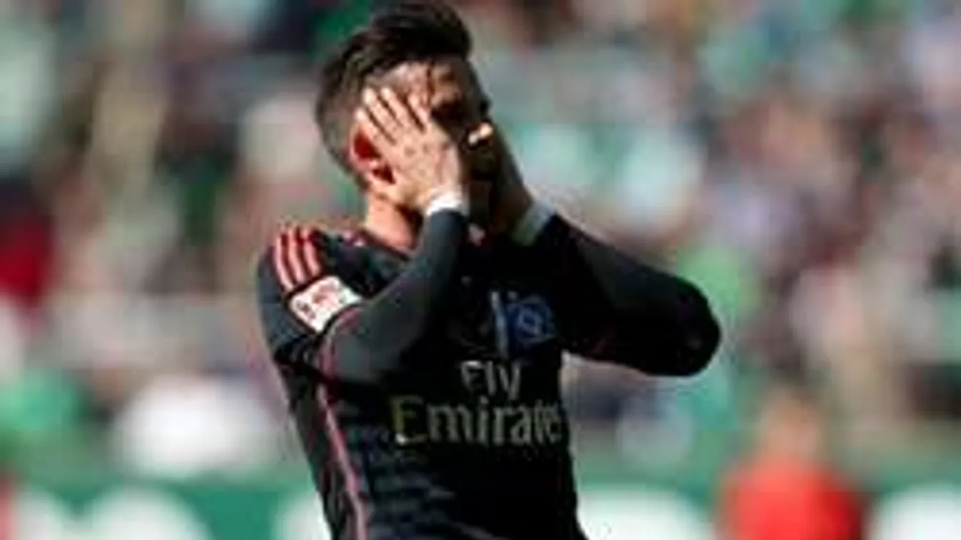 Egy lakás árába került a magyar focista cipője