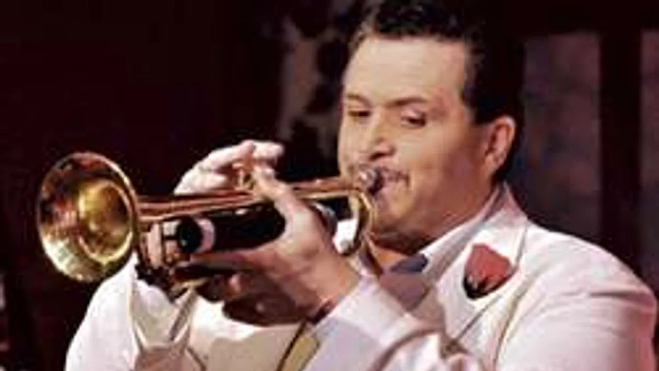 Facebookon üzent Lajcsi, majd törölte magát!