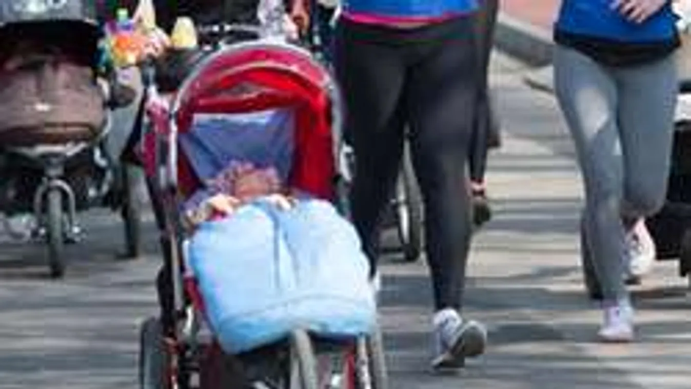 12 hetes babával sétáló nőt akartak leteperni Egerben: Volt fegyvere!