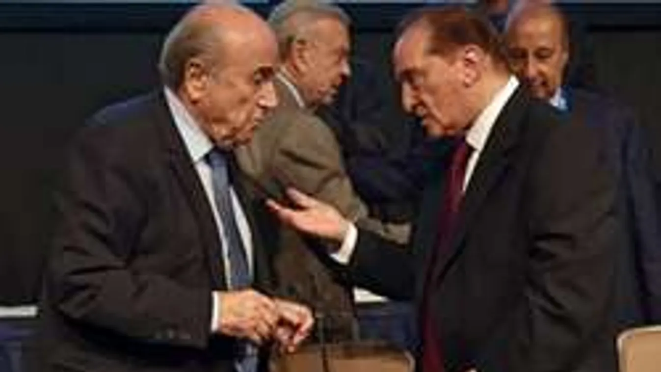 Havonta egy lakás árát csalta el Blatter jobbkeze