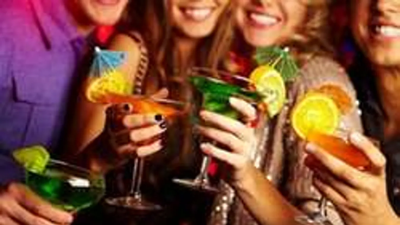 Attól tartasz, hogy túltolod a szilvesztert? Itt a piakalkulátor!