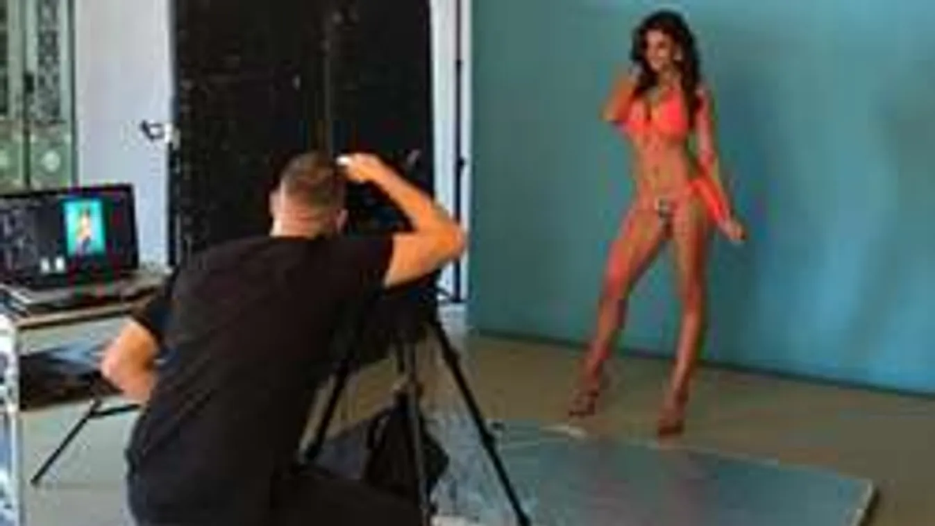 Sarka Kata bikinis fotójával robbantotta fel a netet