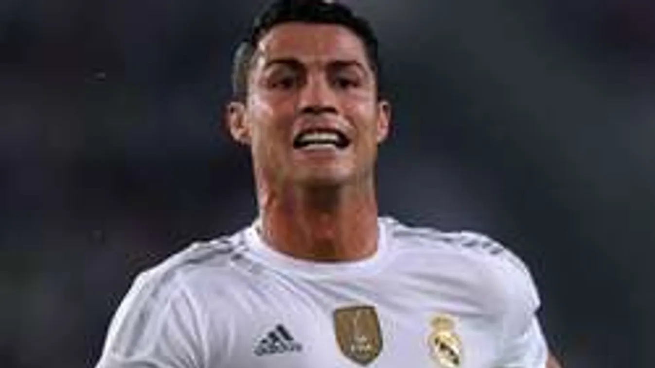 Főnyeremény ez a pasi! Főz és vasal is a futball világsztár