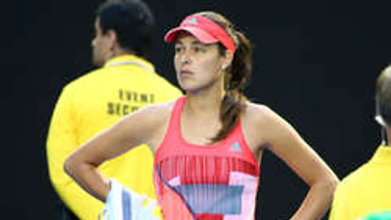 Újabb ájulás, vonzza a bajt a szexi teniszező