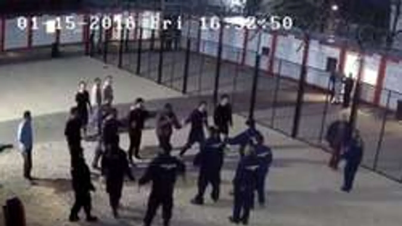 Az internet miatt támadtak a magyar rendőrökre a migránsok - Videó